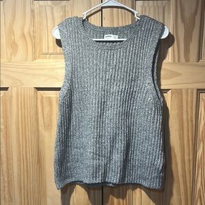 Sonoma Gray Ribbed Knit Sleeveless Top